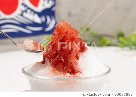 Shaved ice Shaved ice 93085892