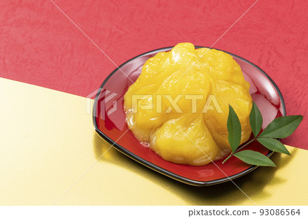 新年菜餚 1_Kurikinton on a red plate_background red and gold 93086564
