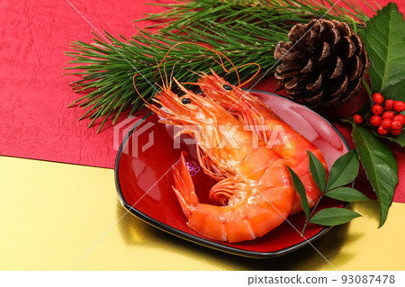 New Year dishes 6_headed shrimp_background red, gold and pine 93087478