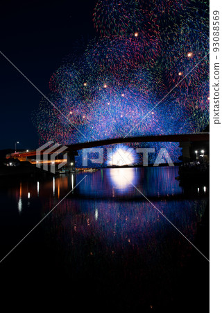 Kihoku Lantern Festival Colored Thousand Rings Kihoku Lantern Festival Colored Thousand Rings 93088569