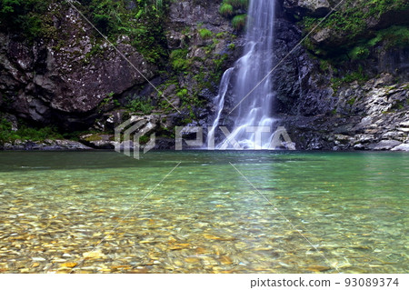 Kiyona Waterfall Kiyona Waterfall 93089374
