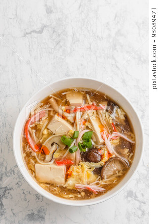 辛辣古蘭經 93089471