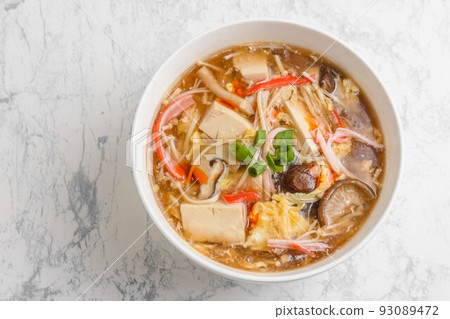 辛辣古蘭經 93089472