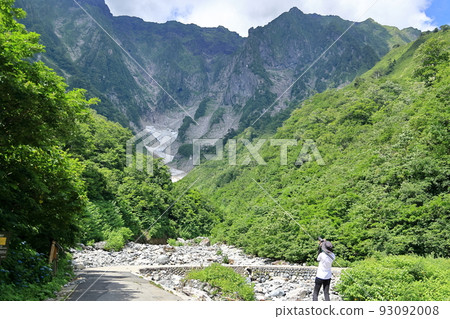 夏季的谷川岳和市倉澤 93092008