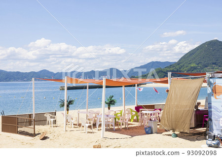 Seto Inland Sea, sea house and scenery at Setoda Sunset Beach in Ikuchijima Seto Inland Sea, sea house and scenery at Setoda Sunset Beach in Ikuchijima 93092098