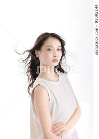 Beautiful woman Beautiful woman 93092144