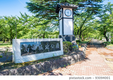 Walk through Takada Castle Ruins Park Walk through Takada Castle Ruins Park 93094001