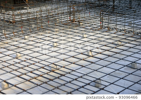 基礎工作：土壤中的加固 93096466