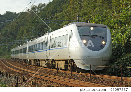 Hokuriku Main Line Tsubata-Kurikara JR West 681 series W13 + W01 formation (Kanazawa) Hakutaka 93097287