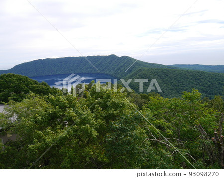 久多良湖的美景和壯麗的大自然(北海道登別市) 久多良湖的美景和壯麗的大自然(北海道登別市) 93098270