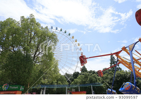 Mori no Yuenchi的摩天輪和超級鞦韆 93099597