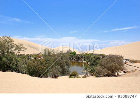 南美洲秘魯旅遊勝地華卡奇納沙漠和綠洲 南美洲秘魯旅遊勝地華卡奇納沙漠和綠洲 93099747