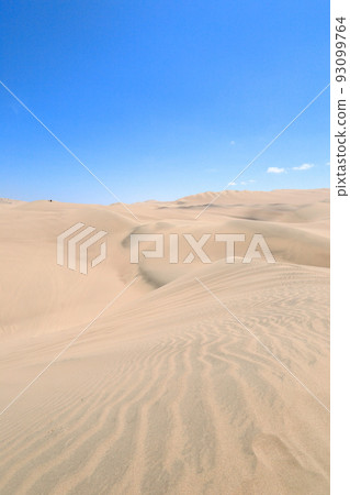 Huacachina desert and oasis, tourist destination in Peru, South America Huacachina desert and oasis, tourist destination in Peru, South America 93099764