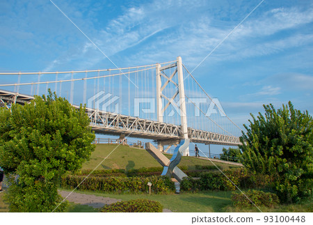 從Yojima停車場看到的瀨戶大橋 從Yojima停車場看到的瀨戶大橋 93100448