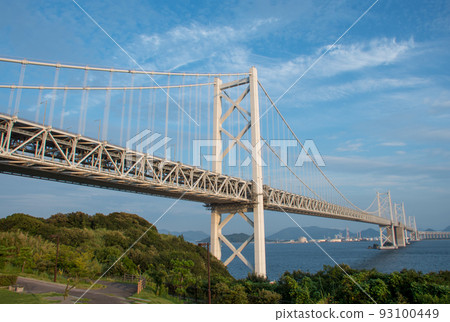 從Yojima停車場看到的瀨戶大橋 從Yojima停車場看到的瀨戶大橋 93100449