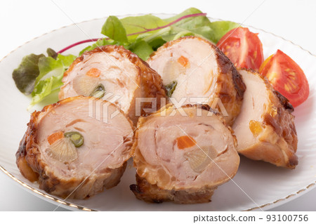 蔬菜包裹雞肉（牛蒡根、青豆、胡蘿蔔） 93100756