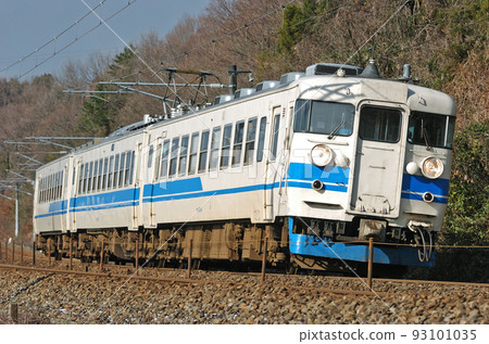 北陸本線椿本栗子JR West Series 475 A14編隊(金澤) 北陸本線椿本栗子JR West Series 475 A14編隊(金澤) 93101035
