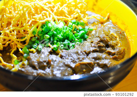 noodles or beef curry noodles, Thai curry noodles noodles or beef curry noodles, Thai curry noodles 93101292