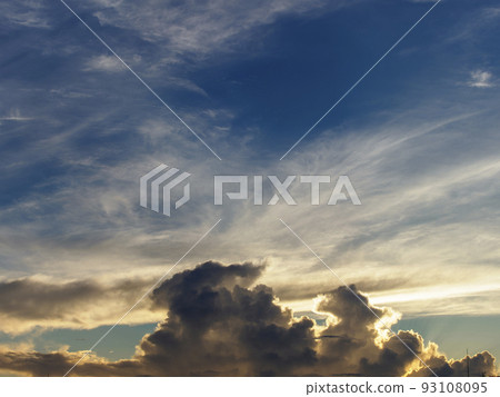 Sunrise sky and cumulonimbus clouds 93108095