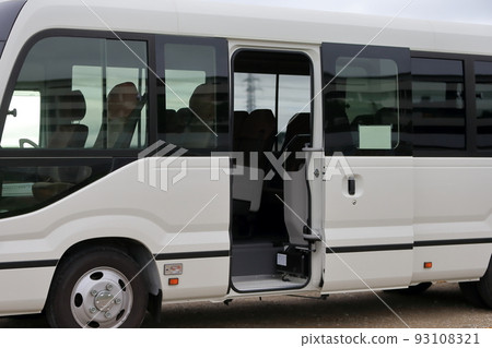 Microbus image 93108321