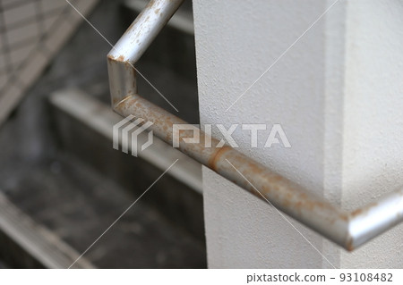 Rusted stainless steel handrail image 93108482