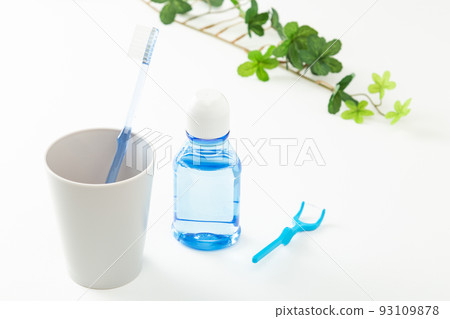 牙齒保健 93109878