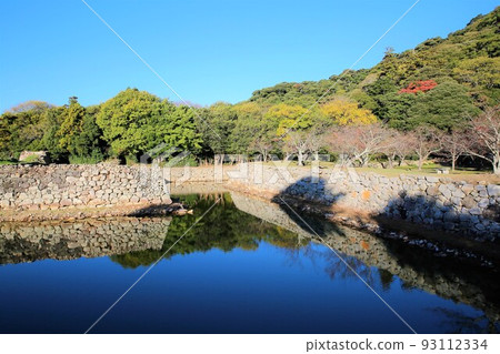 H城堡 H城堡 93112334