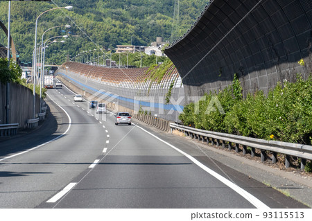 Highway driving image 93115513
