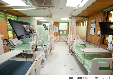 hospital hospital 93117801