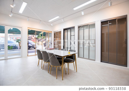 interior interior 93118338