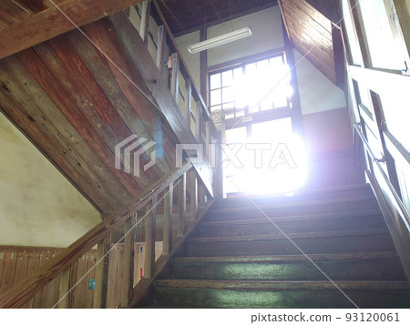 木製樓梯 93120061