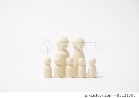 Image of a family with many children, white background, copy space available 93121593
