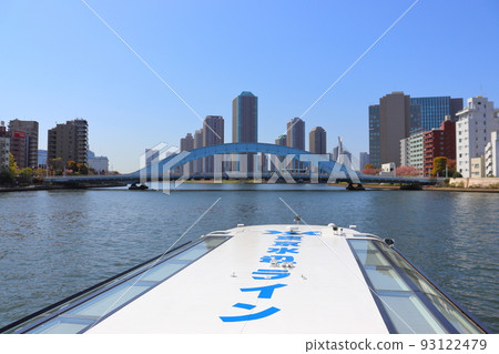 從水上巴士看永泰橋和石川島公園/河城 93122479