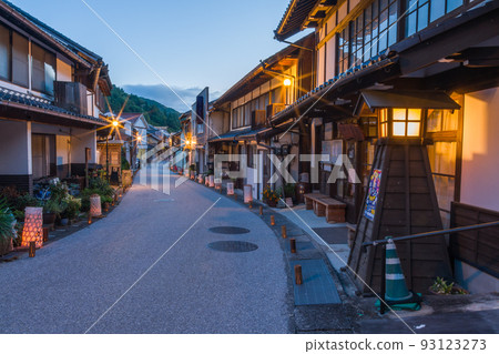 Asuke Town's Tankororin's Evening Cool (Aichi Prefecture) 93123273