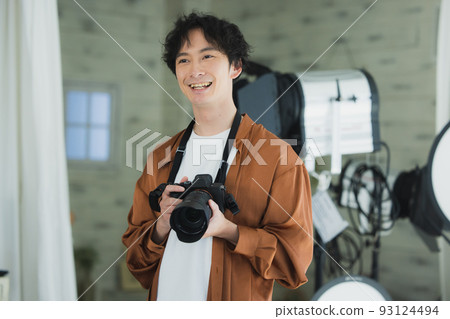 Photographer 93124494