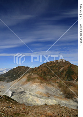 秋天從立山室堂的地獄谷天文台看到的地獄谷（2021年9月，富山縣立山） 93126265