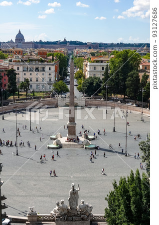 View of Piazza del Popolo from the Pincian Hill 93127686