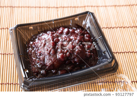 包裝中的ohagi 包裝中的ohagi 93127797