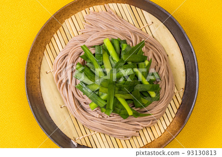 Soba made with leek (Asian chive) Soba made with leek (Asian chive) 93130813