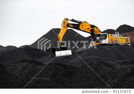 coal mining pile vehicle port 93131673