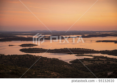 PORTUGAL ALENTEJO MONSARAZ LAKE 93132610
