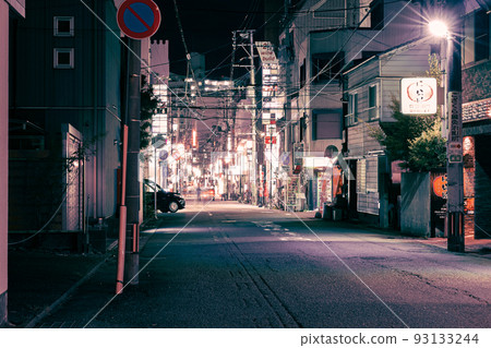 Kurume City, Fukuoka Prefecture, night restaurant street Kurume City, Fukuoka Prefecture, night restaurant street 93133244