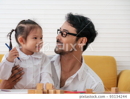 Father and kids Father and kids 93134244