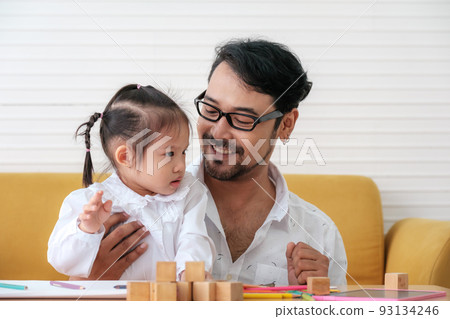 Father and kids Father and kids 93134246