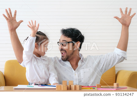 Father and kids Father and kids 93134247