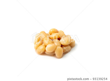 White Kidney Beans Isolated 93139254