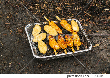 Disposable Single Use Barbecue Grill 93140406