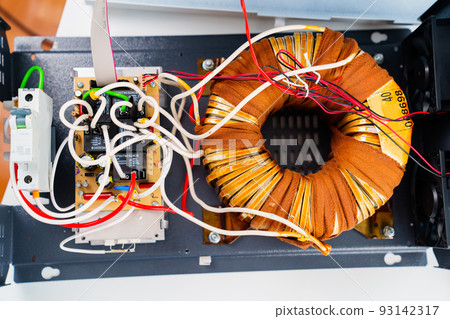 Internal device of electrical appliance, voltage stabilizer. copper transformer. Internal device of electrical appliance, voltage stabilizer. copper transformer. 93142317