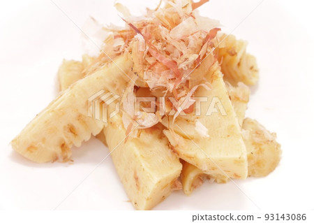 Boiled bamboo shoots, bonito flakes, bright background 93143086
