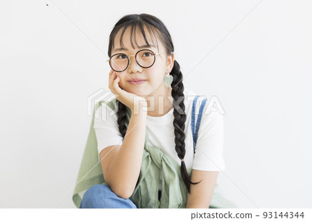 Plain clothes portrait of teenage girl junior high school high school student Plain clothes portrait of teenage girl junior high school high school student 93144344